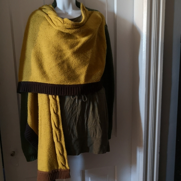 Patchwork Fall Sweater - Picture 4 of 7